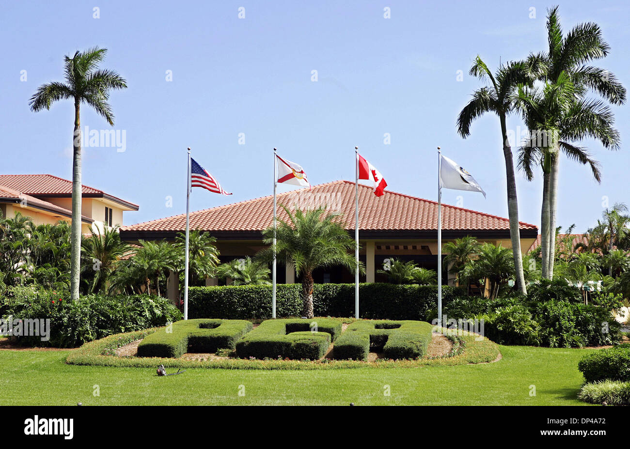 Aug 02, 2006 ; Palm Beach Gardens, FL, USA ; l'entrée du cercle pour PGA National Resort à Palm Beach Gardens. Crédit obligatoire : Photo de Richard Graulich/Palm Beach Post/ZUMA Press. (©) Copyright 2006 par Palm Beach Post Banque D'Images