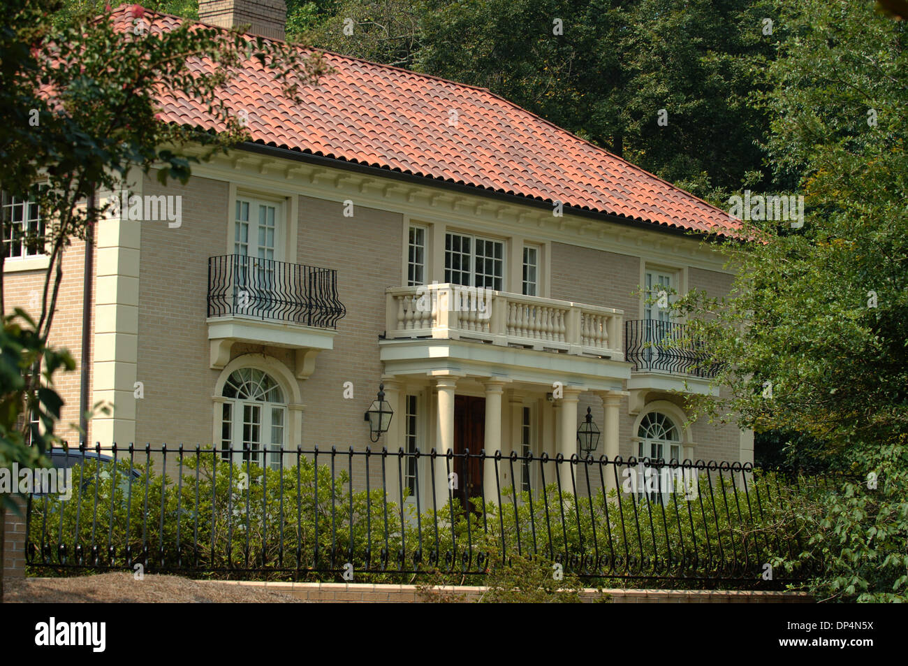 Aug 17, 2006 ; Atlanta, GA, USA ; ancienne résidence de John et Patsy Ramsey à Atlanta à seulement quelques centaines de pieds de la maison fictive adresse indiquée par John Karr sur son application de l'enseignement de Taiwan. Crédit obligatoire : Photo de Robin Nelson/ZUMA Press. (©) Copyright 2006 by Robin Nelson Banque D'Images