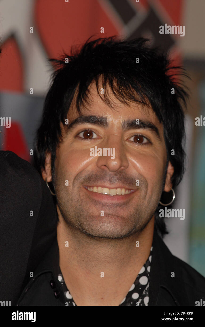 Aug 23, 2006 ; New York, NY, USA ; ALEX GONZALEZ de 'MANA' pour la sortie du CD "Amar es combattre' qui a eu lieu au Virgin Megastore de Times Square crédit obligatoire : Photo par Dan Herrick/ZUMA KPA. (©) Copyright 2006 by Dan Herrick Banque D'Images
