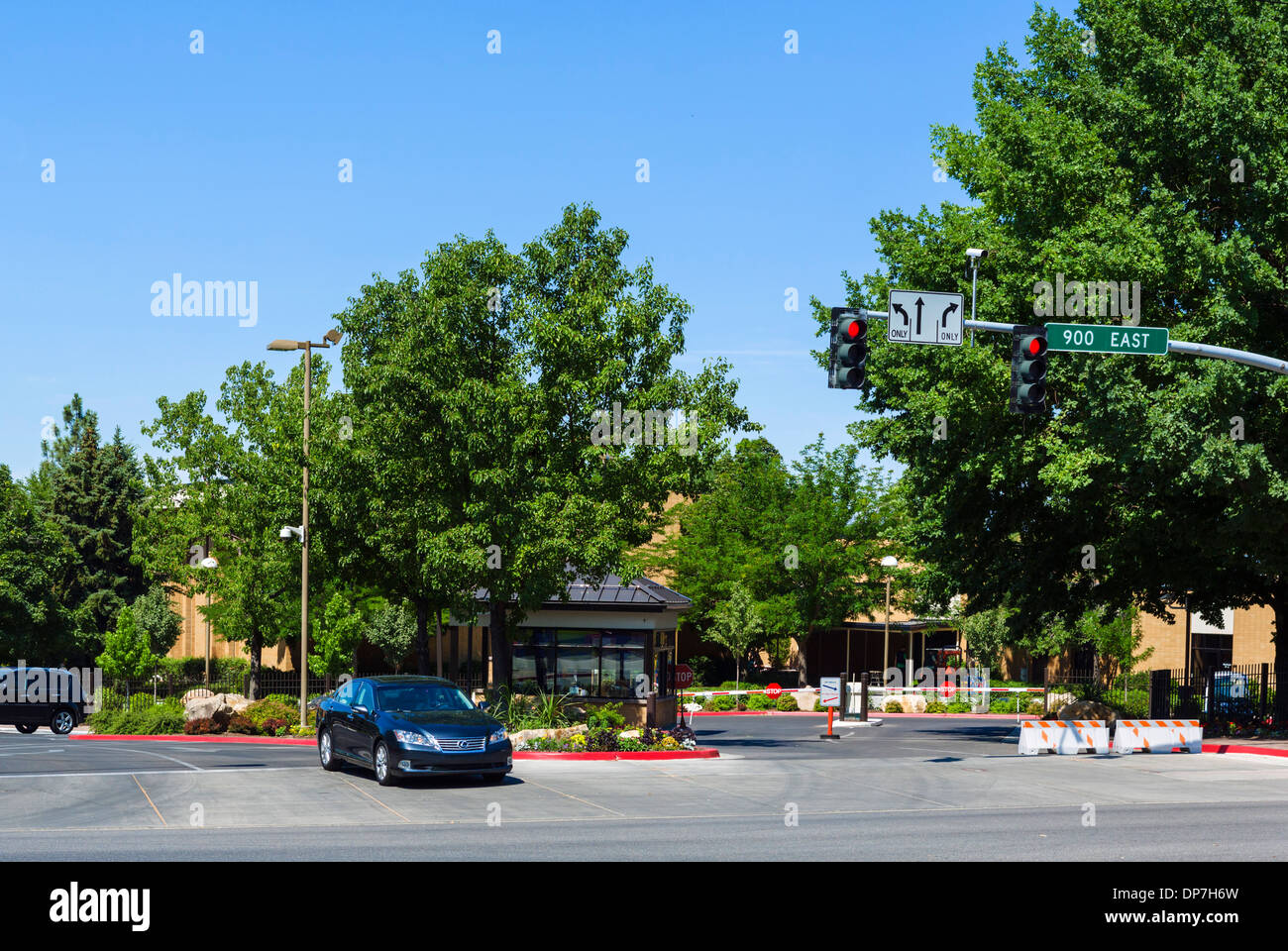 Entrée de la LDS (Église de Jésus-Christ des Saints des Derniers Jours) Centre de Formation Missionnaire, Provo, Utah, USA Banque D'Images