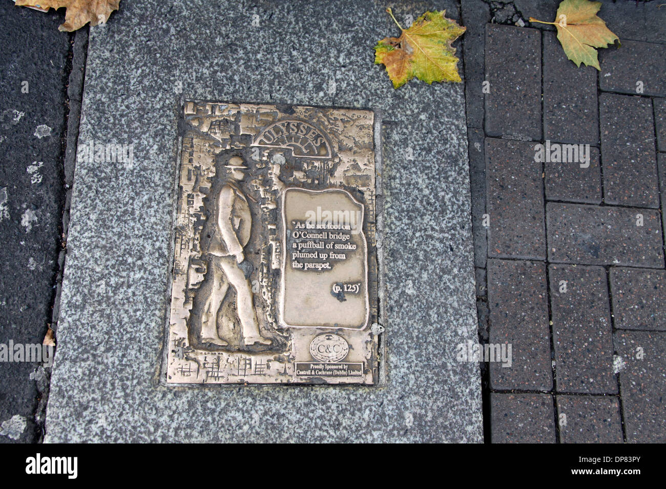 Plaque commémorative à Ulysse la chaussée la ville de Dublin Banque D'Images
