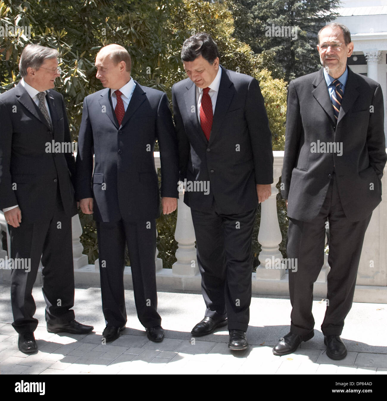 Wolfgang Schussel, Jose Manuel Barroso, Vladimir Poutine et Javier Solana à 'La Russie - UE Sommet de Sotchi. (Crédit Image : © PhotoXpress/ZUMA Press) RESTRICTIONS : l'Amérique du Nord et du sud de l'homme SEULEMENT ! Banque D'Images