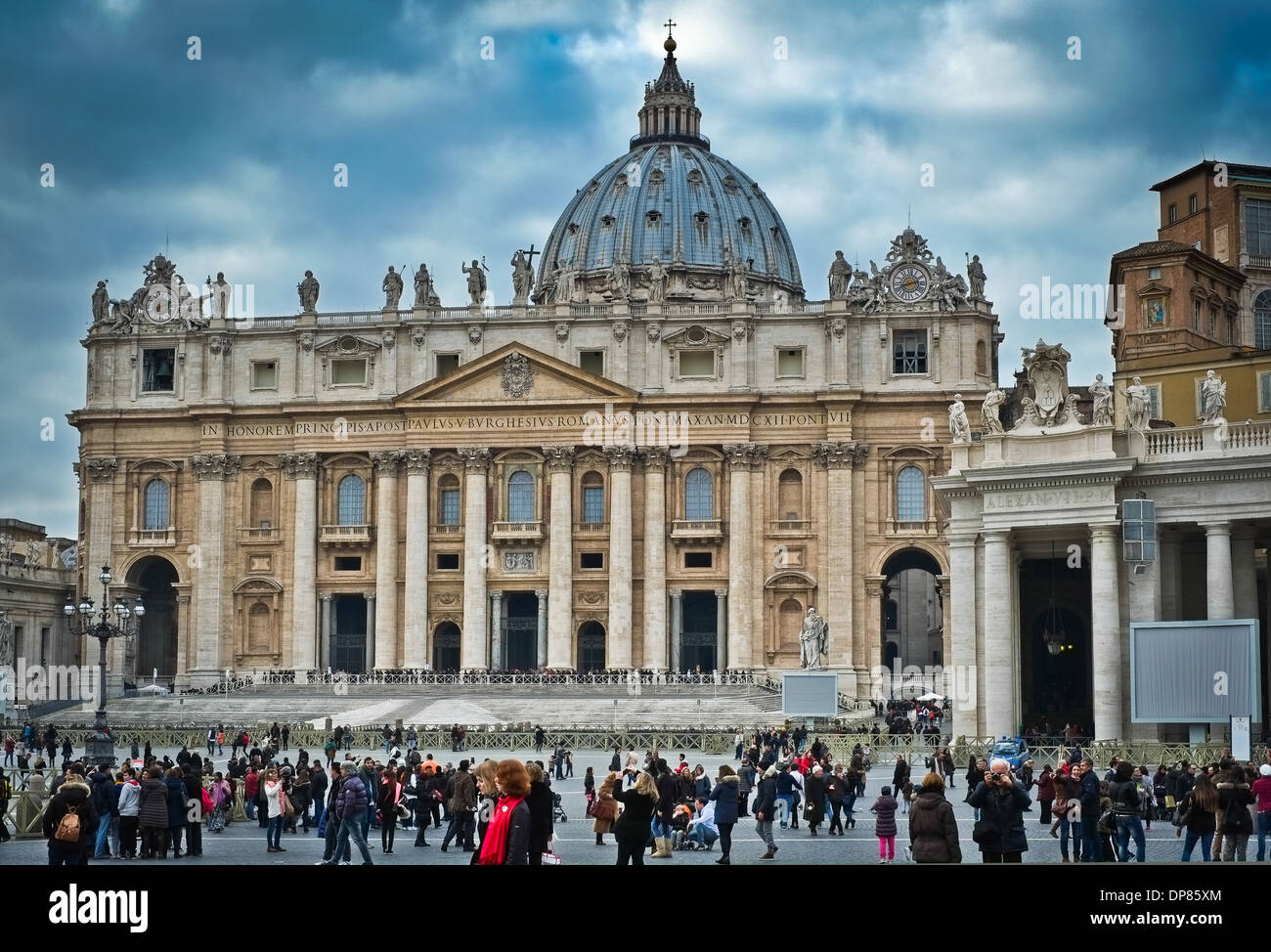 La Basilique Saint-Pierre du Vatican à Rome Italie Banque D'Images