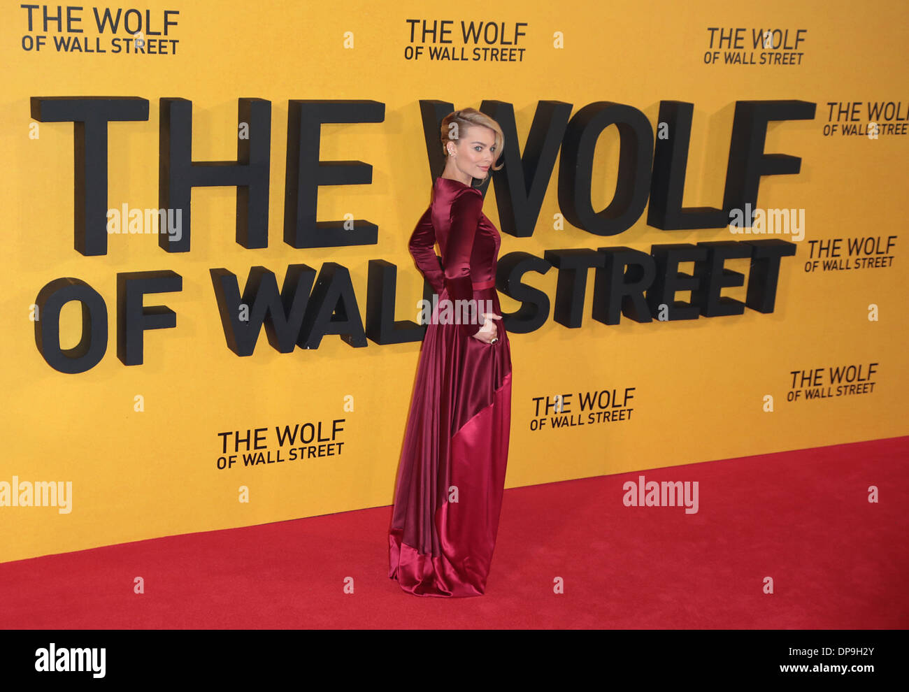 Margot robbie le loup de wall street Banque de photographies et d’images à haute résolution Alamy