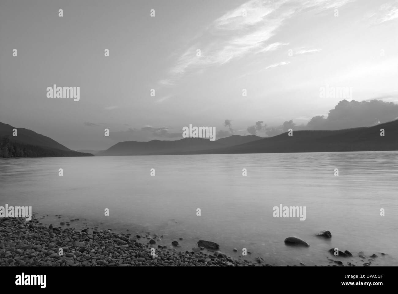 McDonald Lake at Glacier National Park dans le Montana Banque D'Images