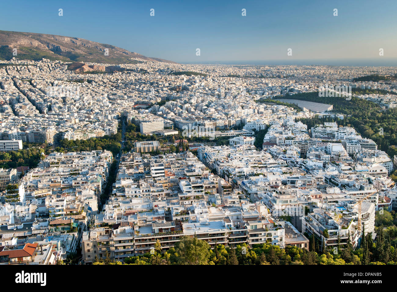 Vue sur Athènes, la capitale de la Grèce. Banque D'Images