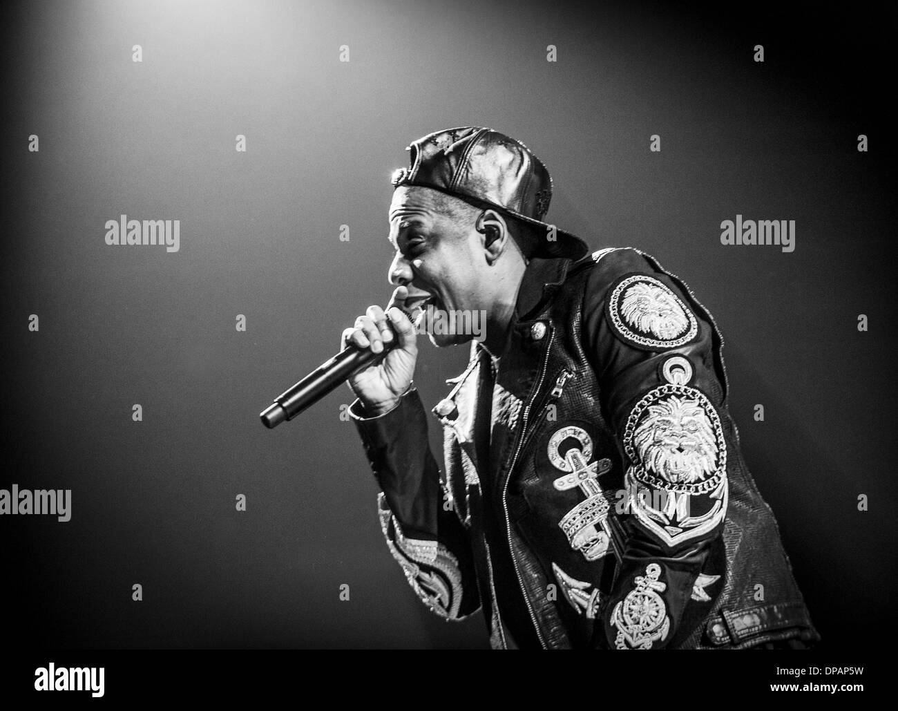 Chicago, Illinois, USA. 9 janvier 2014. Jay Z (Shawn Carter) d'effectuer à l'United Center de Chicago au cours de sa tournée mondiale "Magna Carter'. 9 janvier 2014 Crédit : Brigette Supernova/Alamy Live News Banque D'Images
