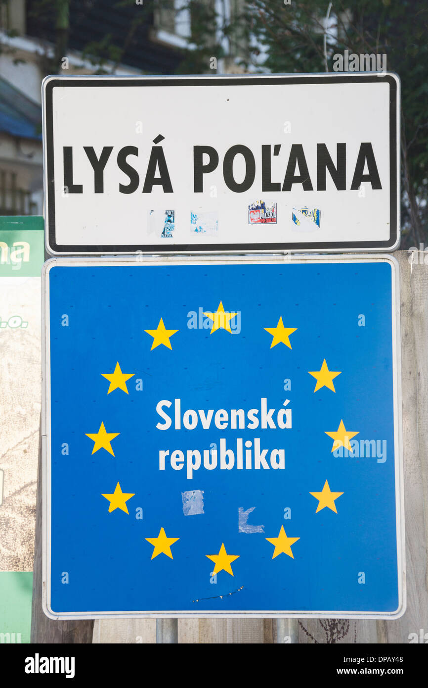 Pologne Slovaquie border la signalisation, les Hautes Tatras, Zakopane, Pologne, Europe Banque D'Images