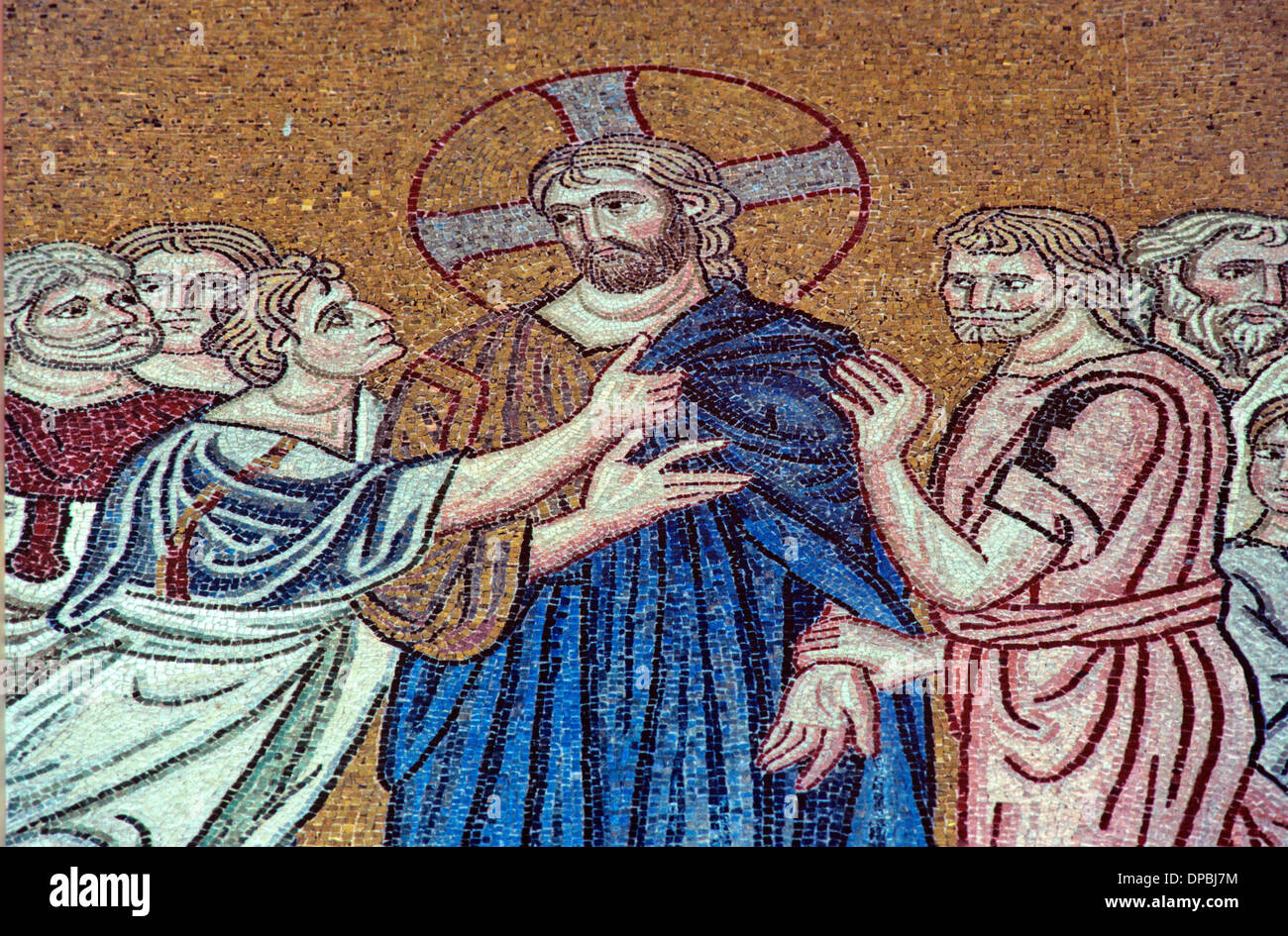 La trahison de Judas Iscariot c 11e Mosaïque byzantine Daphni Monastery Chaidari Athènes Grèce Banque D'Images