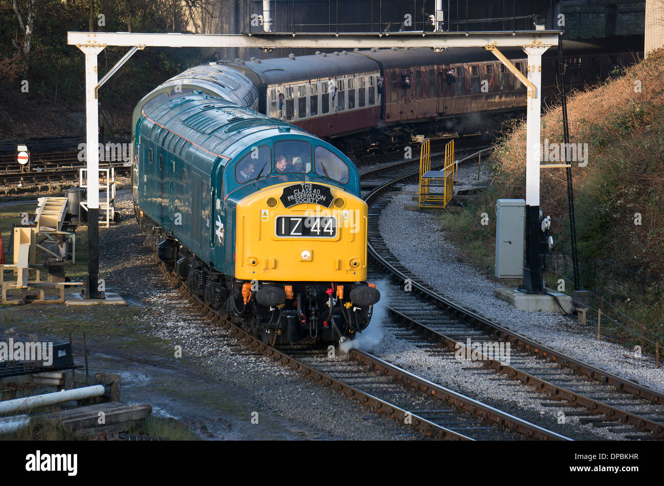 Moteur diesel tire du patrimoine Services aux passagers à East Lancashire railway Banque D'Images