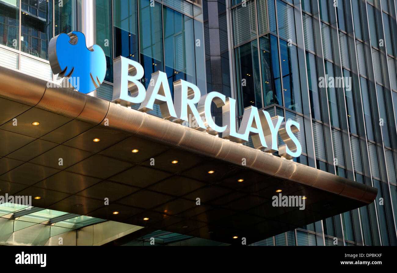 Londres, Angleterre, Royaume-Uni. Docklands/Canary Wharf. Barclays Bank Building, 2 Churchill Place Banque D'Images