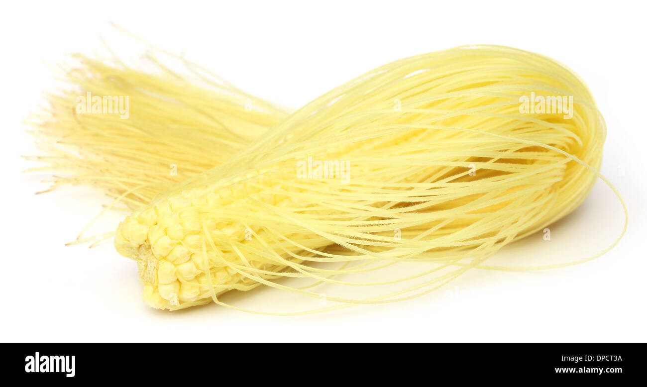 Fresh baby corns over white background Banque D'Images