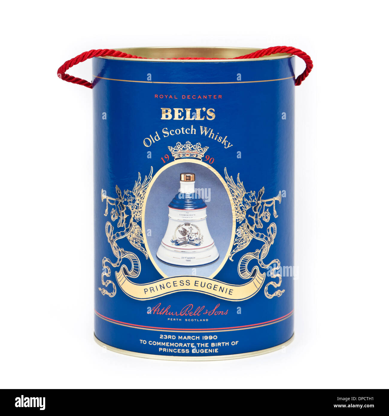 Bell's Old Scotch Whisky - porcelaine Royal Decantermade en boîte par Wade, commémorant la naissance de la princesse Eugénie (23/3/1990) Banque D'Images