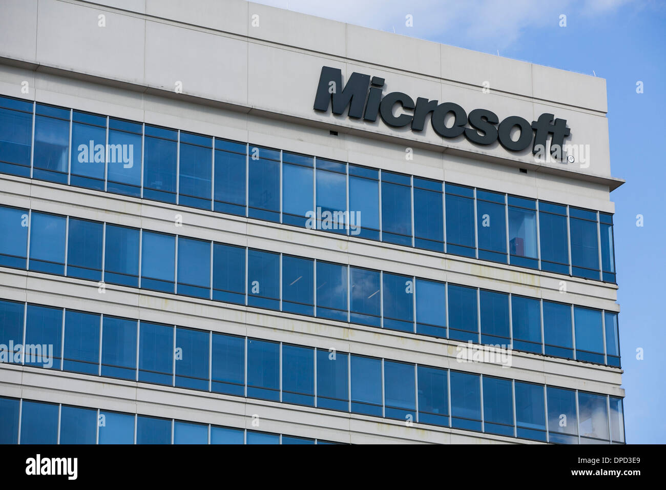 Un immeuble de bureaux occupé par Microsoft. Banque D'Images