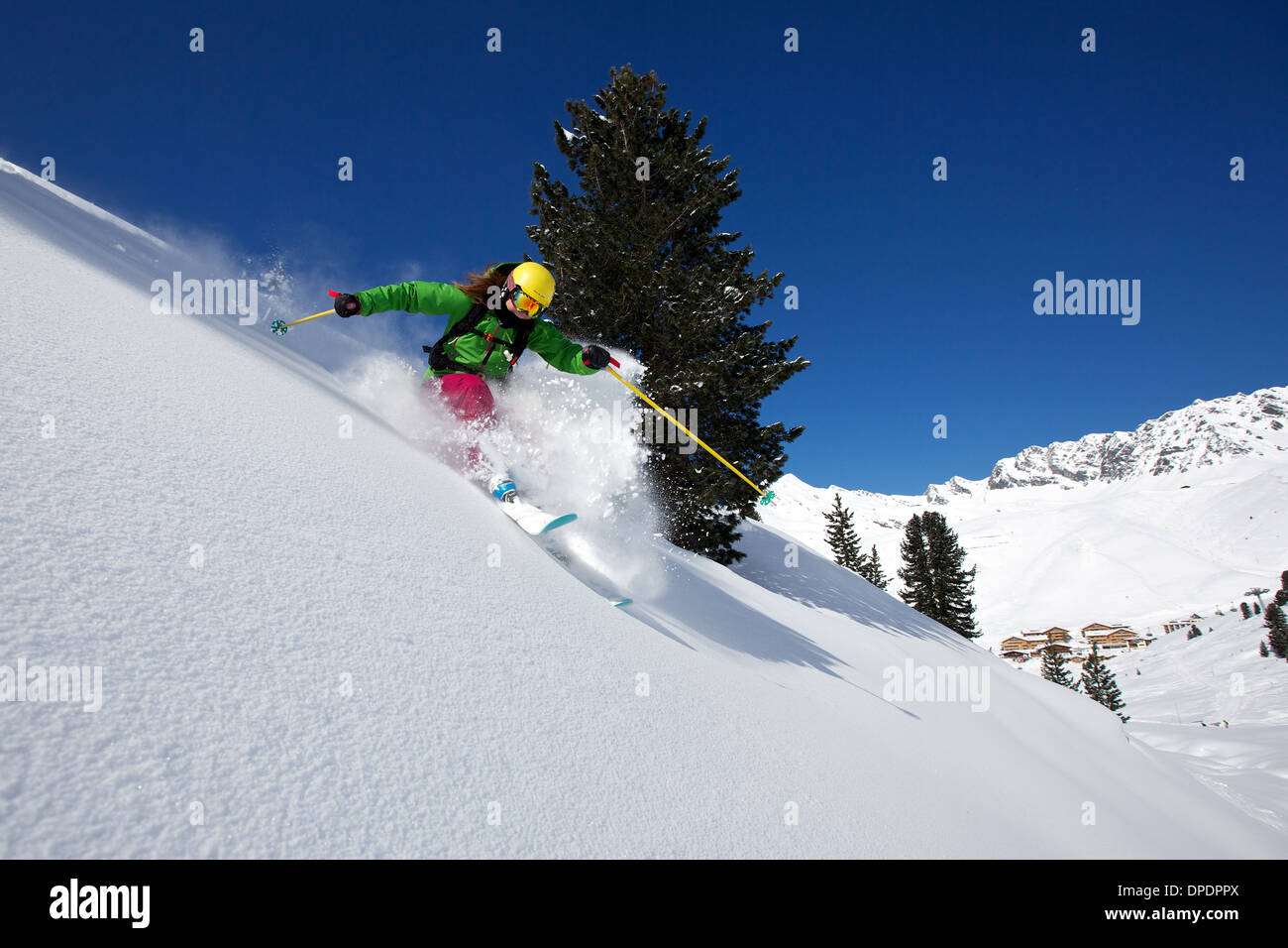 Femme ski hors piste à Kuhtai , Tirol, Autriche Banque D'Images