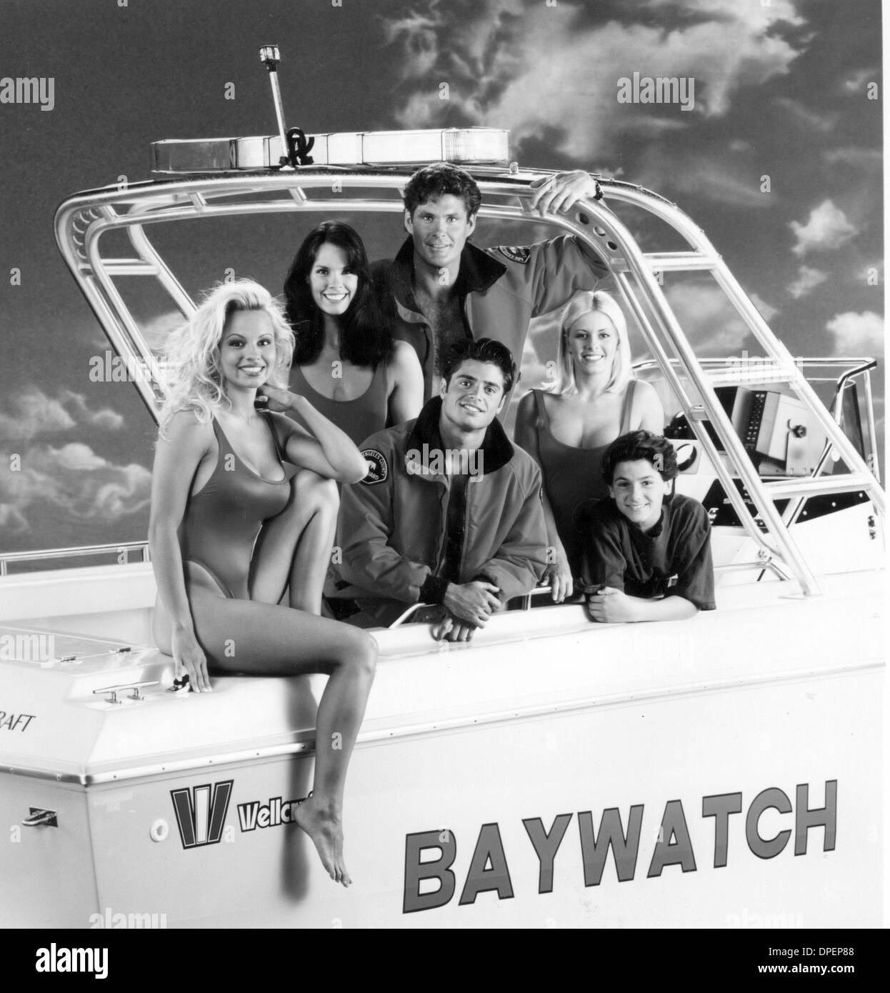 10 janvier 2006 - BAYWATCH CAST.TV-FILM STILL. PAMELA ANDERSON, ALEXANDRA PAUL DAVID HASSELHOFF DAVID CHARVET NICOLE EGGERT ET JEREMY JACKSON. (Crédit Image : © Globe Photos/ZUMApress.com) Banque D'Images