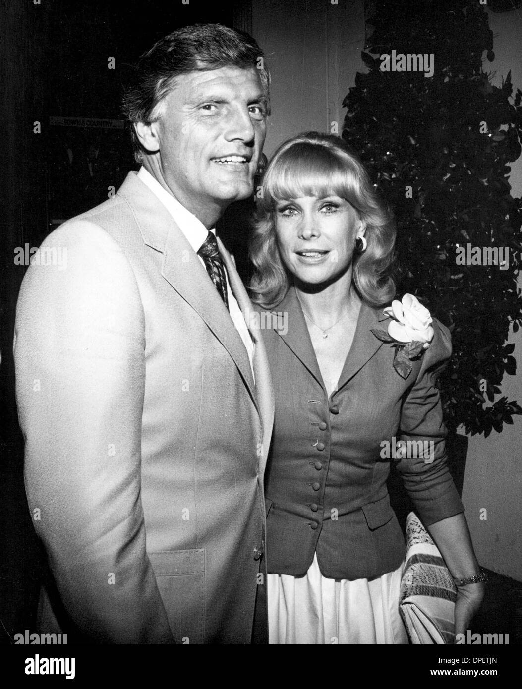 24 avril 2006 - BARBARA EDEN AVEC SON MARI CHARLES FEGERT.A3681-2. (Crédit Image : © Globe Photos/ZUMApress.com) Banque D'Images