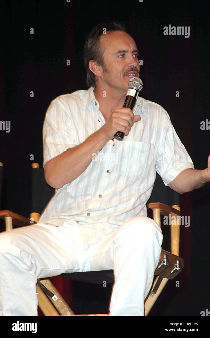 19 août 2006 - Hollywood, Californie, États-Unis - K47433EG.CONVENTION STAR TREK DE LAS VEGAS JOUR 2.HILTON HOTEL, Las Vegas, NV .08-18-2006. - 2006.JEFFREY COMBS(Image Crédit : © Ed Geller/Photos/ZUMAPRESS.com) Globe Banque D'Images