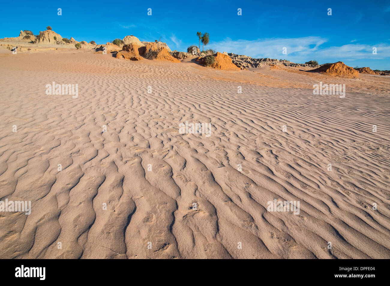 Murs de la Chine, une série de lunettes dans le parc national de Mungo, Région des lacs Willandra, Site de l'UNESCO, Victoria, Australie Banque D'Images