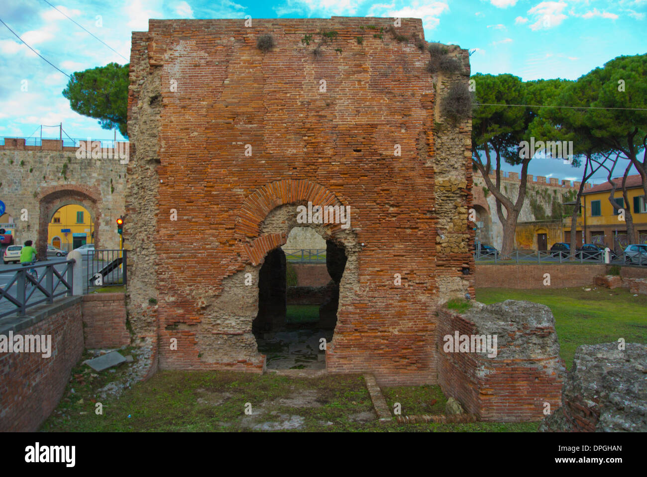 Ruines de Terme di Nerone thermes de Largo place ville Parlascio région Toscane Italie Europe Banque D'Images