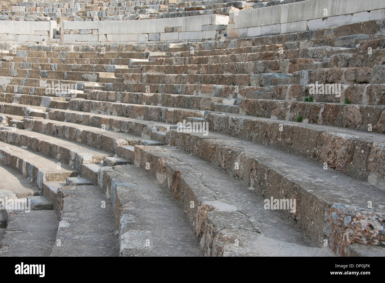 La Turquie, Kusadasi, Ephesus. Le Grand Théâtre, où Paul a parlé aux Ephésiens et peut accueillir plus de 25 000. Banque D'Images