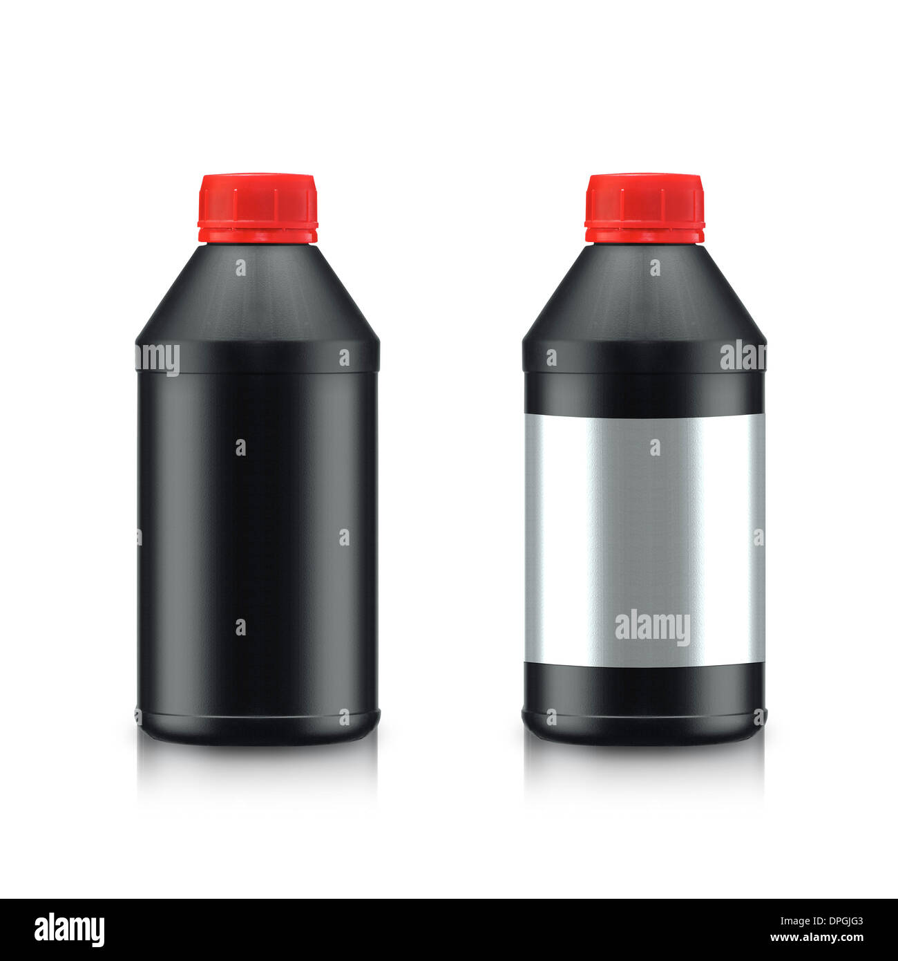 Bouteille d'huile noir isolé sur fond blanc. (With clipping path) travail Banque D'Images