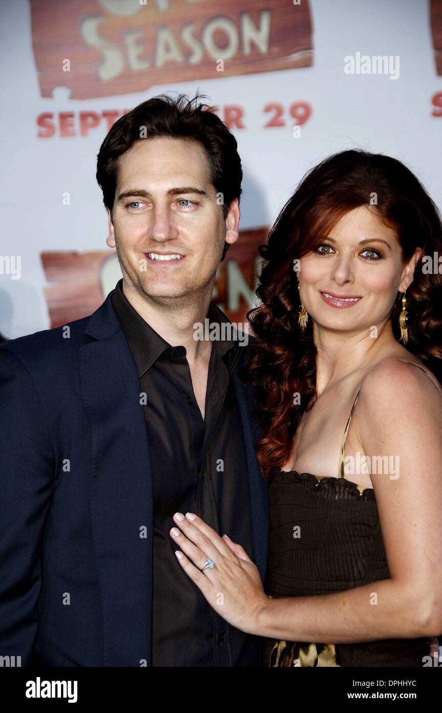 25 septembre 2006 - Hollywood, Californie, États-Unis - DANIEL ZELMAN et Debra Messing..K49987MG.''SAISON'', LOS ANGELES PREMIERE, le théâtre grec, L.A., Californie..09-25-2006. / 2006.(Image Crédit : © Michael Germana/Globe Photos/ZUMAPRESS.com) Banque D'Images