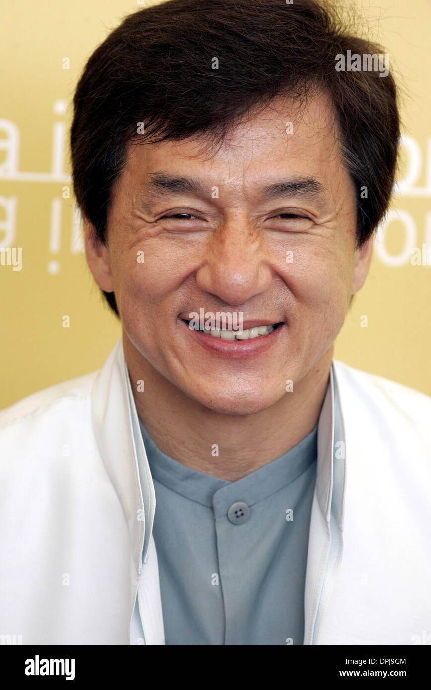 10 octobre 2006 - 63e Festival du Film de Venise, Venise, Italie - JACKIE CHAN.acteur.ROB-B-HOOD, PHOTOCALL.63ème FESTIVAL DU FILM DE VENISE, Venise, Italie.08-Sep-06.LAS73517.Crédit : - K50574(Image : © Crédit Photos Globe/ZUMAPRESS.com) Banque D'Images