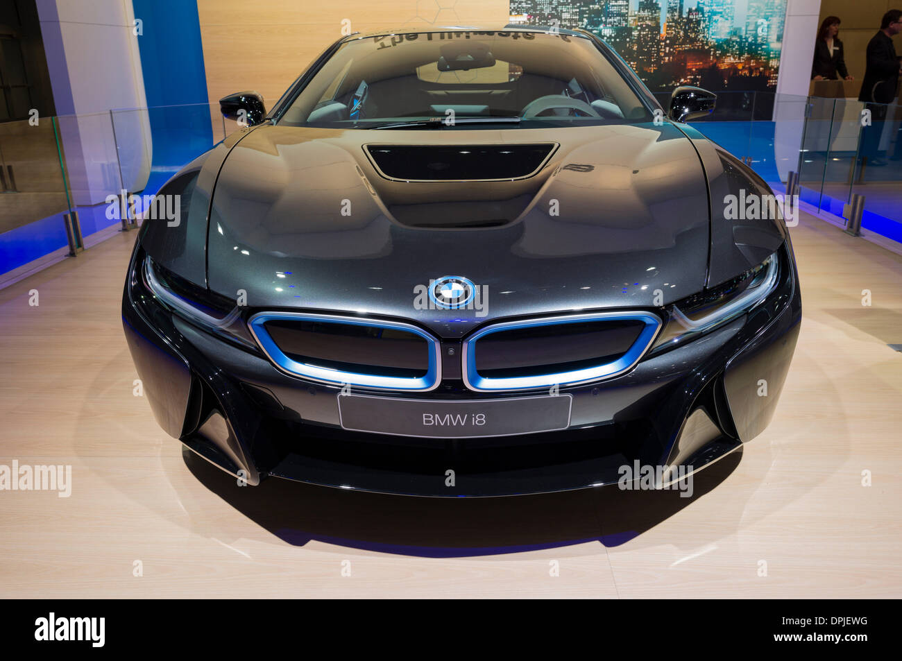 Detroit, Michigan, USA. 13 janvier 2014. La BMW i8 electric plug-in hybride de voiture de sport au Salon de l'auto de Detroit 2014 : Joseph Heroun Crédit/Alamy Live News Banque D'Images