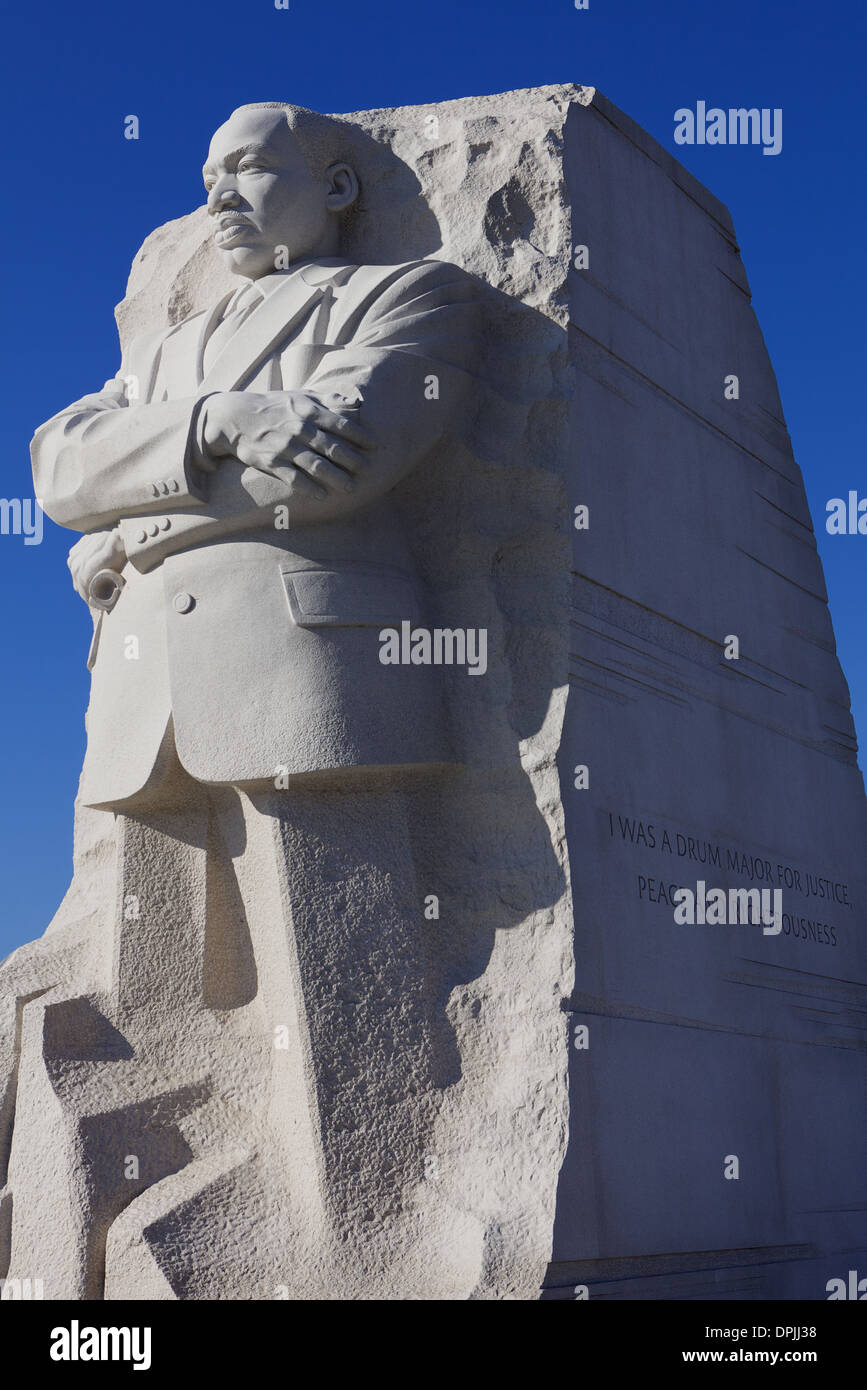 La Sculpture de 30 pieds et mémorial de Martin LUTHER KING, Martin Luther King Jr. La Civil Rights Leader sur le National Mall à Washington DC Banque D'Images