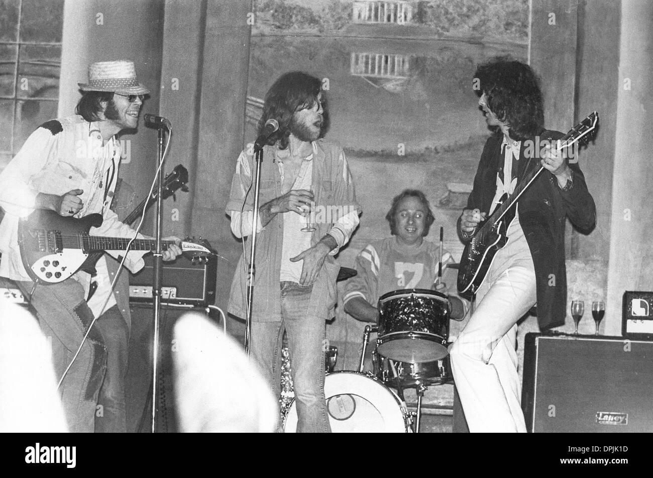 28 décembre 2005 - Neil YOUNG avec Graham Nash , STEVE STILLS ET JIMMY PAGE (Zeppelin) 1978.Â© J. STEVENS-(Image Crédit : © Globe Photos/ZUMAPRESS.com) Banque D'Images