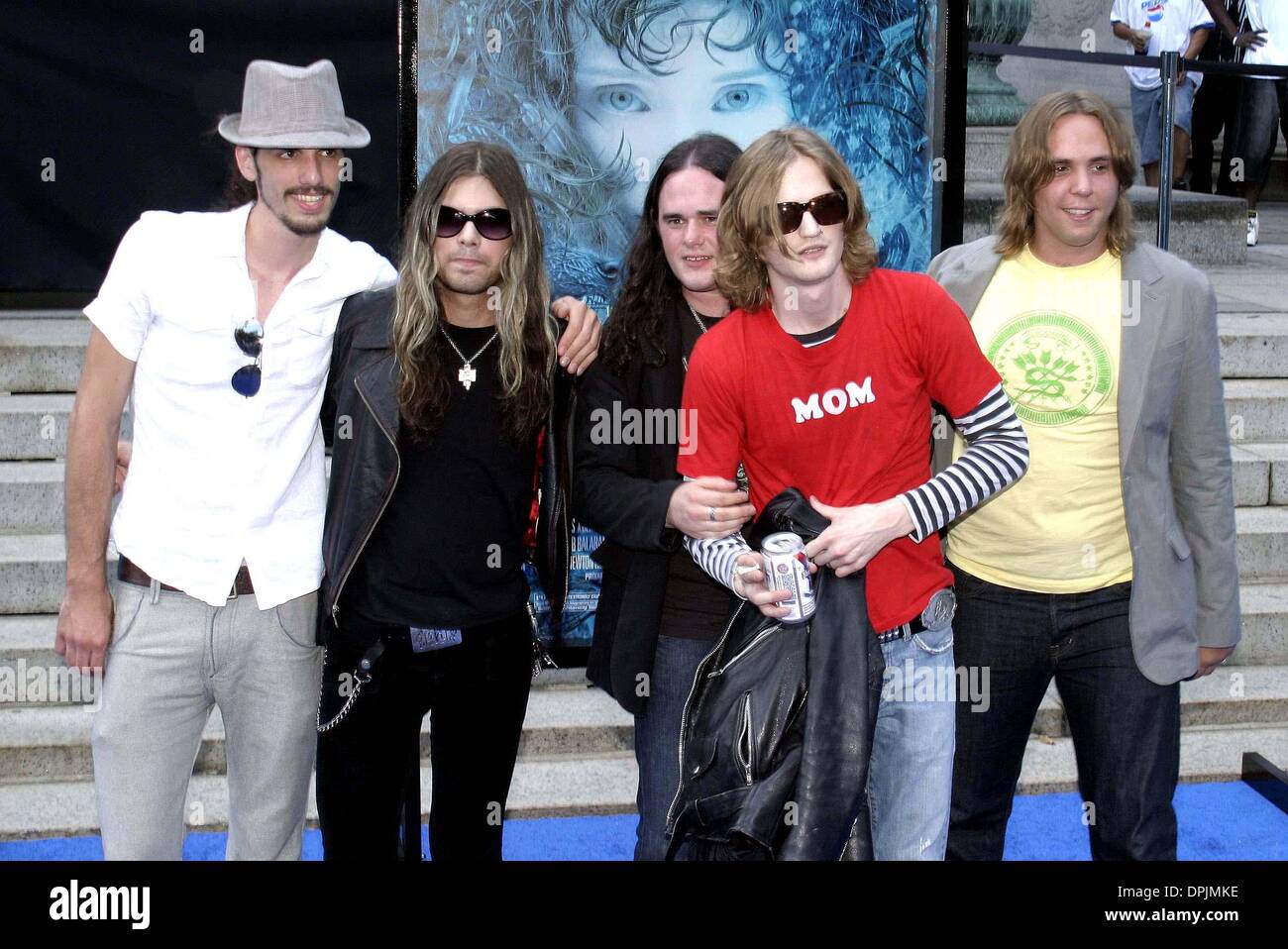 18 juillet 2006 - New York, NY, USA - 17 juillet 2006 - New York, NY - Silvertide assiste à première de dame dans le film de l'eau présenté par Warner Bros Pictures à l'American Museum of Natural History. Crédit : Anthony G. Moore/ K49025(AGA Image : © Crédit Photos Globe/ZUMAPRESS.com) Banque D'Images