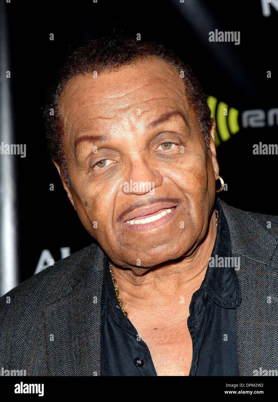 20 déc., 2005 - Las Vegas, Nevada, USA - K46073FB.2005 RADIO MUSIC AWARD LES ARRIVÉES À L'ALADDIN.HOTEL AND CASINO LAS VEGAS, NEVADA..12/19/2005. BARRETT FITZROY / 2005.JOE JACKSON(Image Crédit : © Globe Photos/ZUMAPRESS.com) Banque D'Images