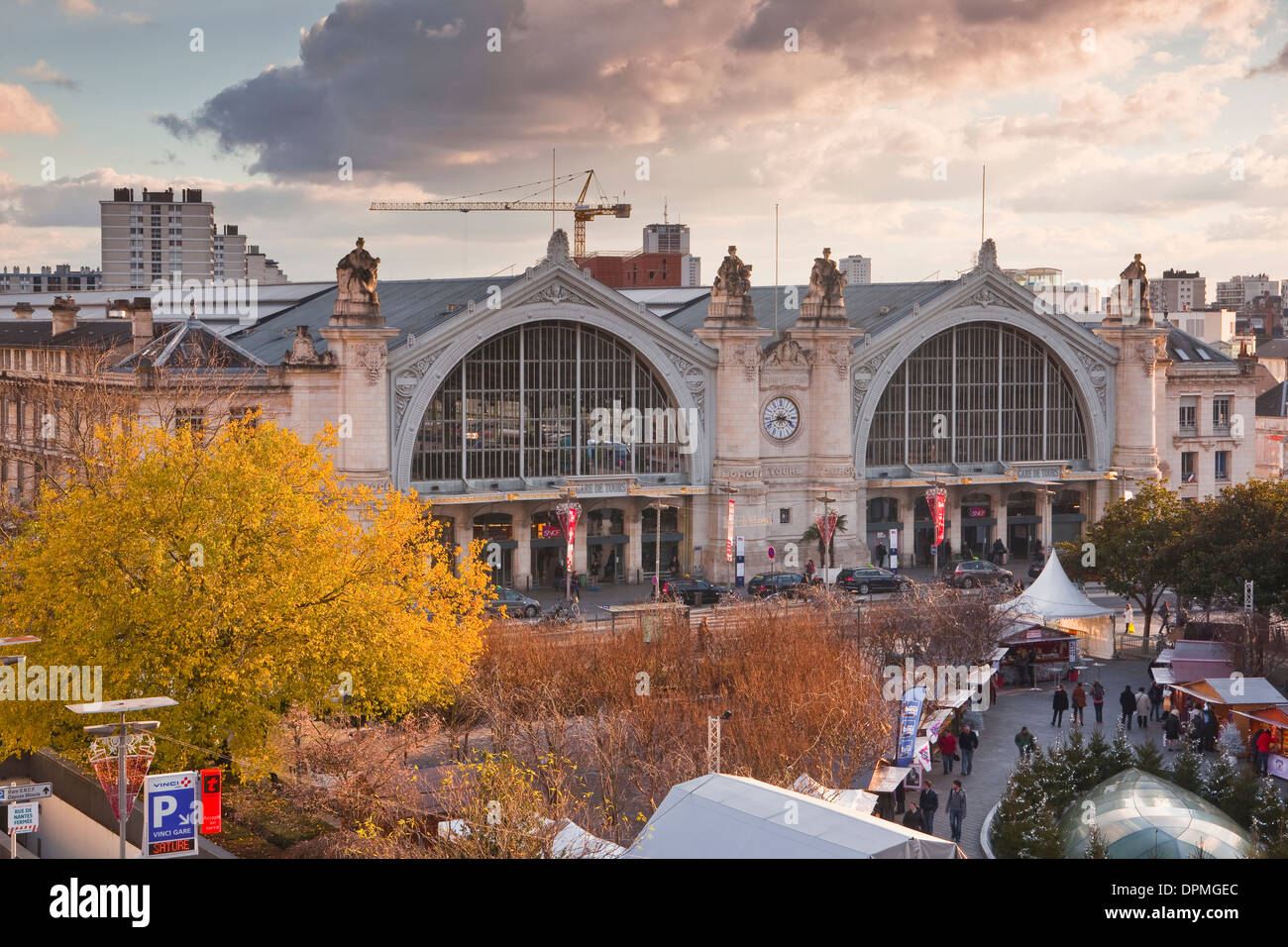 La gare de Tours, France. Banque D'Images