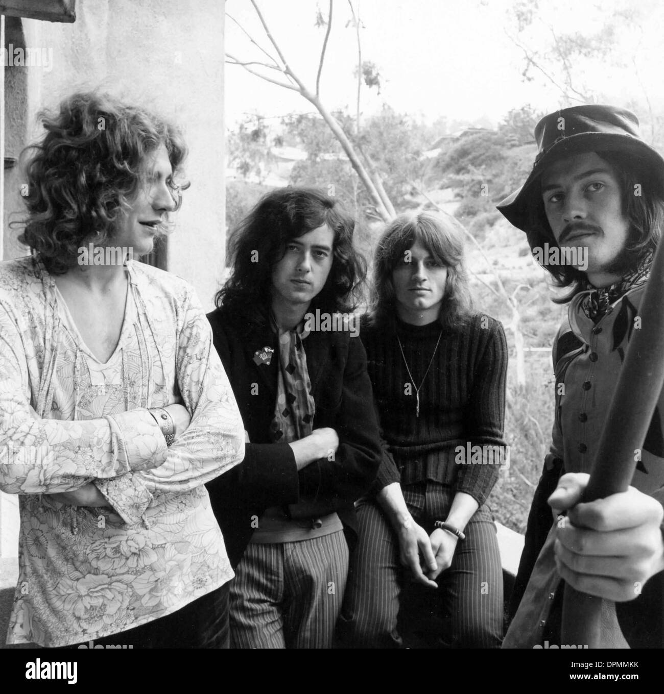 22 févr. 2006 - Led Zeppelin au Château Marmont 1969.JIMMY PAGE ROBERT PLANT JOHN PAUL JONES et John Bonham. JAY THOMPSON-(PHOTOS Image : © Crédit Photos Globe/ZUMAPRESS.com) Banque D'Images