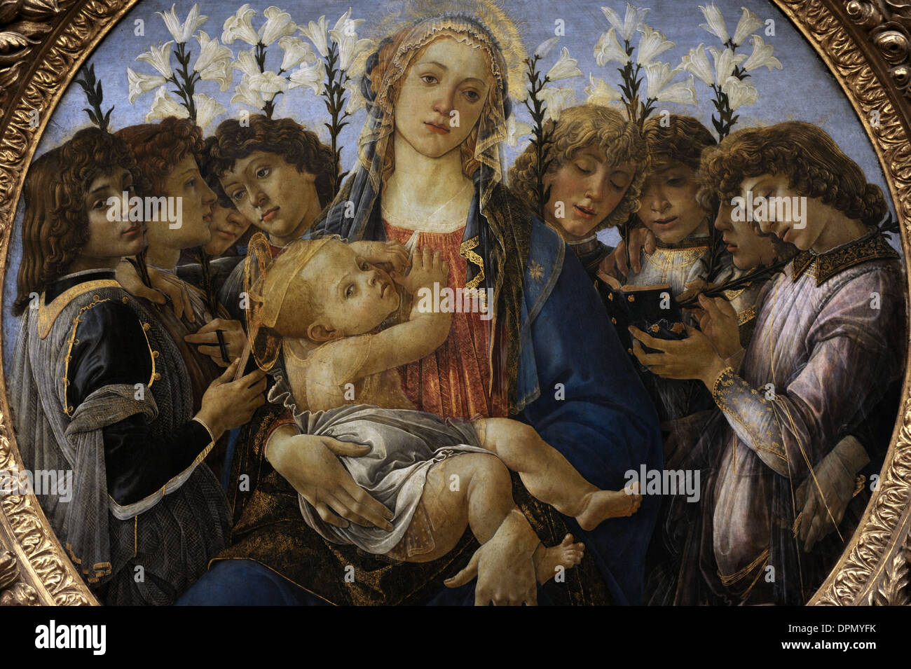 Sandro Botticelli (1445-1510). Peintre italien. Vierge Marie avec l'enfant et les anges chanter, 1477. Banque D'Images