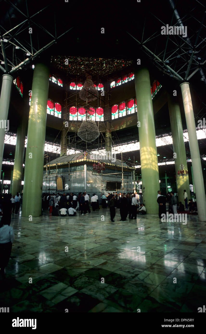 Aramgah-E Emam tombe (intérieur), Téhéran, Iran. Banque D'Images