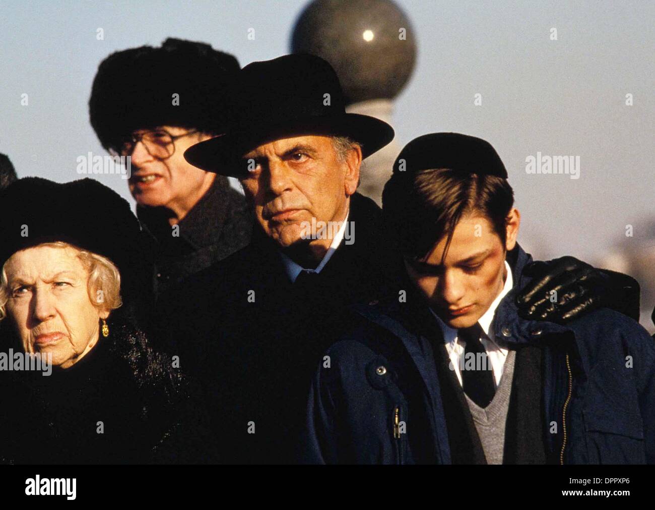 23 août 2006 - UN ADH11453.'' '' LITTLE ODESSA.Maximilian Schell EDWARD FURLONG.TV-FILM STILL.FOURNI PAR (crédit Image : © Globe Photos/ZUMAPRESS.com) Banque D'Images