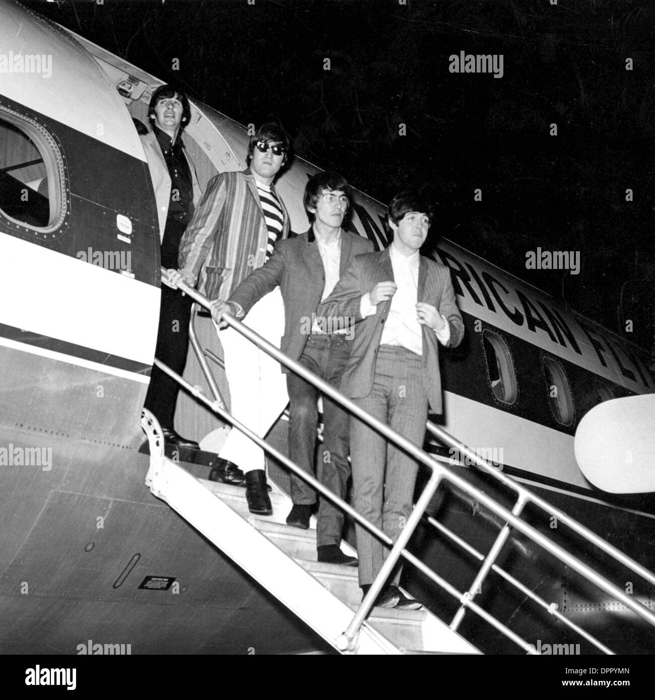 Le 27 novembre 2006 - LES BEATLES.Ringo Starr, JOHN LENNON, GEORGE HARRISON ET PAUL MCCARTNEY. Crédit photos(Image : © Photos Globe/ZUMAPRESS.com) Banque D'Images