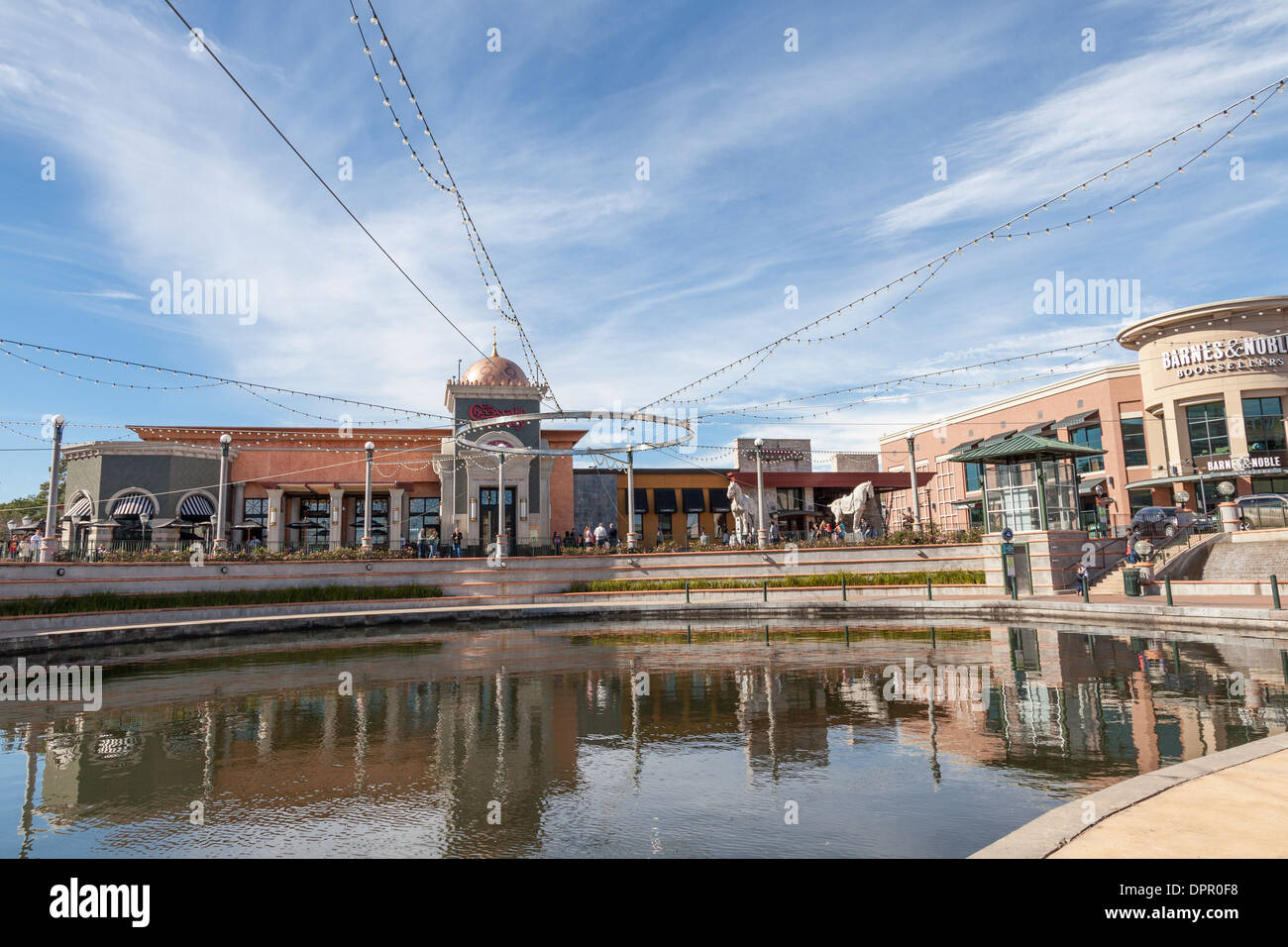 La voie navigable de Woodlands à la galerie marchande de Woodlands dans le centre-ville de Woodlands, The Woodlands, Texas. Banque D'Images