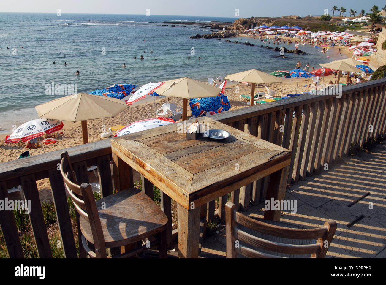 Dec 31, 2008 - Tel Aviv, Israël - Césarée est une localité moderne en Israël situé à proximité de Césarée Maritime, à mi-chemin entre les villes de Tel Aviv (45km) et de Haïfa, le long de la côte Méditerranéenne d'Israël, près de la ville de Hadera. La ville moderne de quelque 4 200 personnes est la seule localité en Israël qui est géré par une organisation privée. (Crédit Image : © Rafael B Banque D'Images