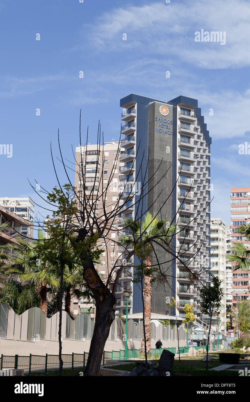 Benidorm, Costa Blanca, Espagne. Le Sandos Monaco Hotel Banque D'Images