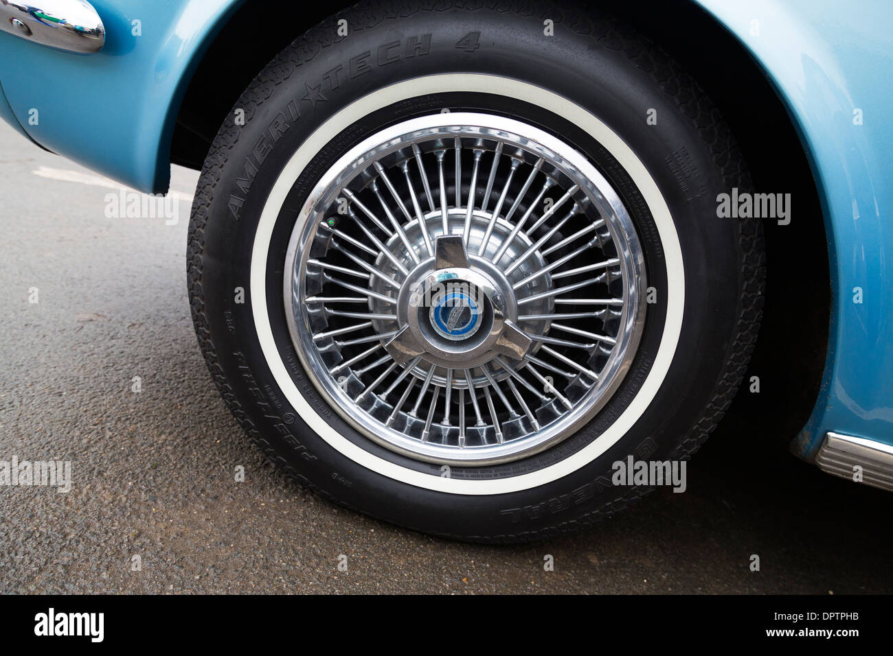 Roue chromée de Ford Mustang 289 Banque D'Images