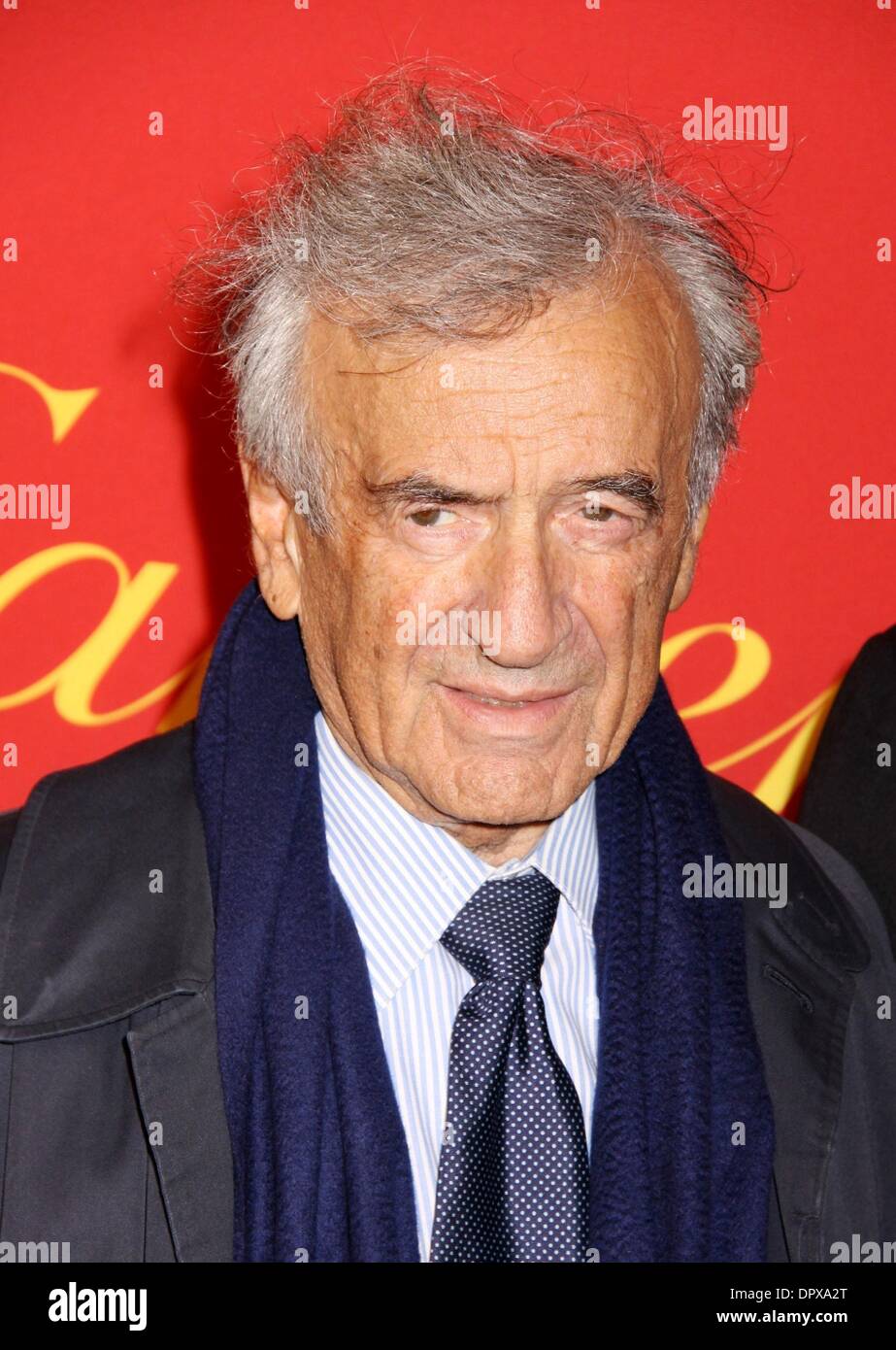 Apr 30, 2009 - New York, New York, USA - écrivain et activiste, Elie Wiesel assiste à la Cartier 100 Ans en Amérique anniversaire tenue à l'hôtel particulier de la 5ème avenue Cartier. (Crédit Image : Â© Nancy/Kaszerman ZUMA Press) Banque D'Images