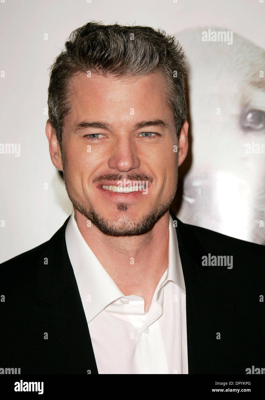 11 déc 2008 - Westwood, Californie, USA - l'Acteur ERIC DANE arrivant à 'Marley & Me' Los Angeles Premiere tenue au Mann Village Theatre. (Crédit Image : © Lisa O'Connor/ZUMA Press) Banque D'Images