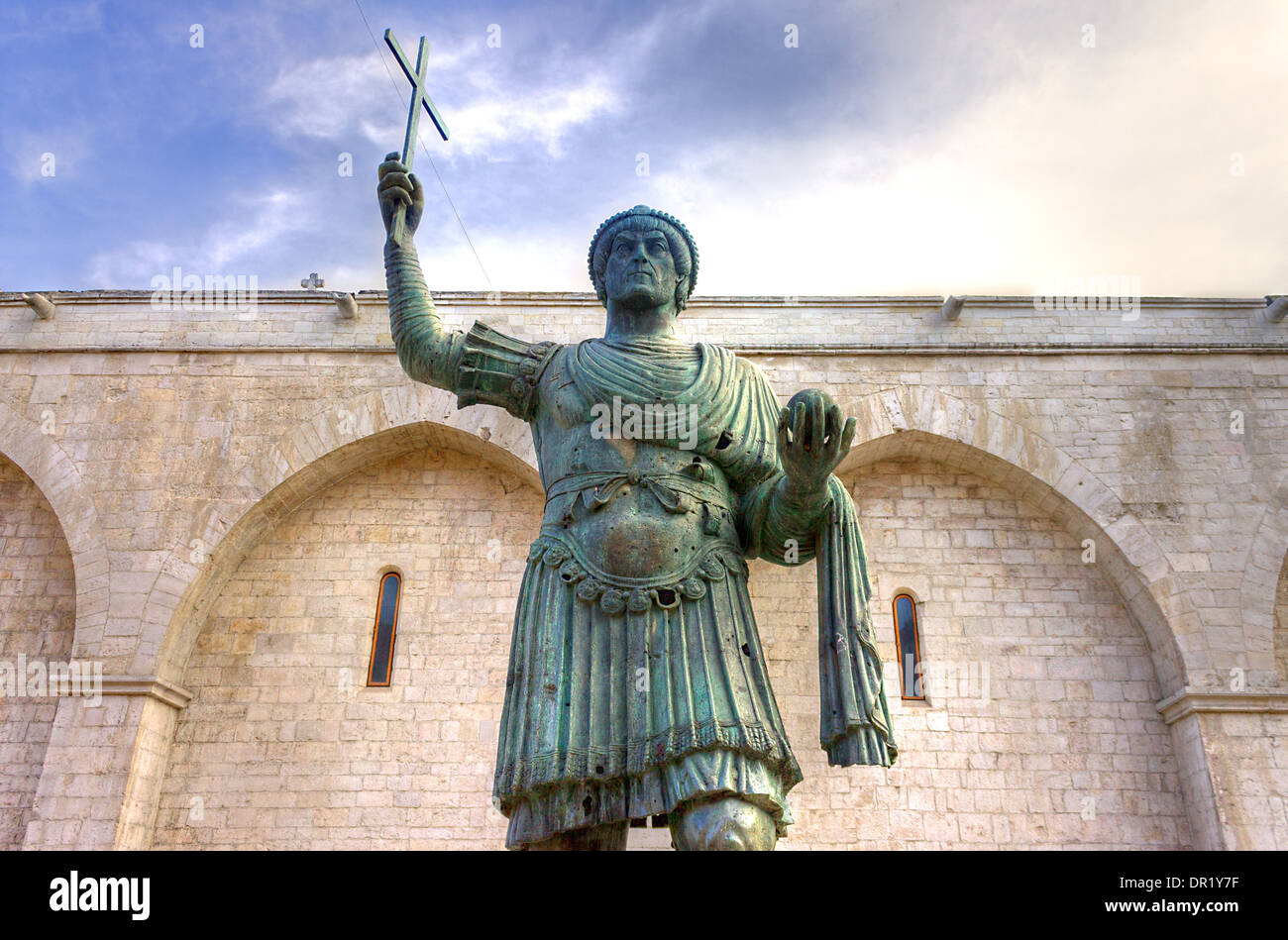 Italie, Pouilles, Barletta, le colosse statue Banque D'Images