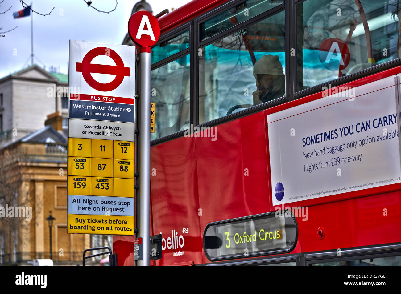 Les bus de Londres est devenue une icône internationale pour exprimer une gamme d'idées Banque D'Images