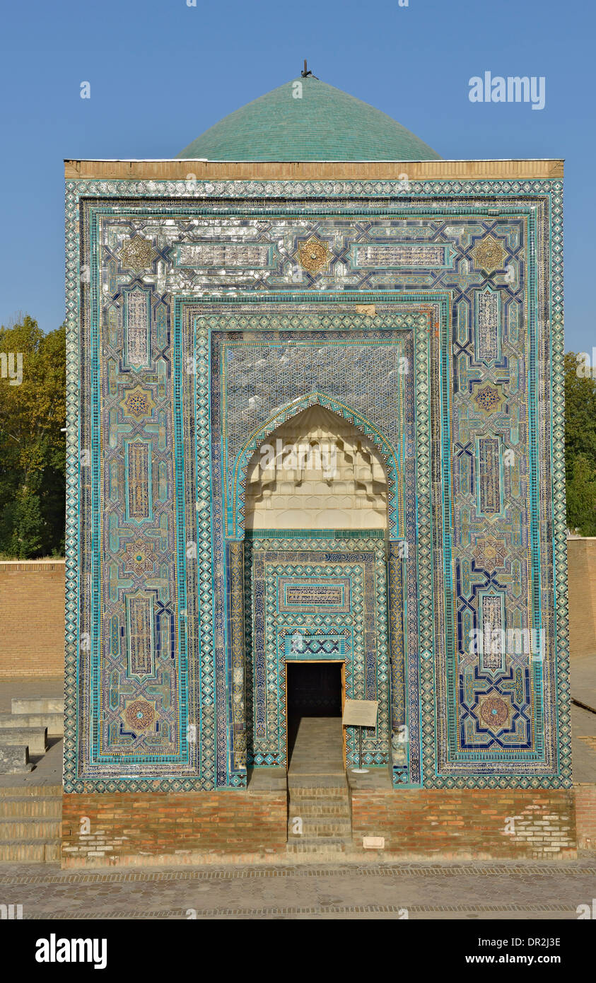 De l'architecture timuride, Shah-i-Zinda mausolée complexe, Samarkand, Ouzbékistan Banque D'Images