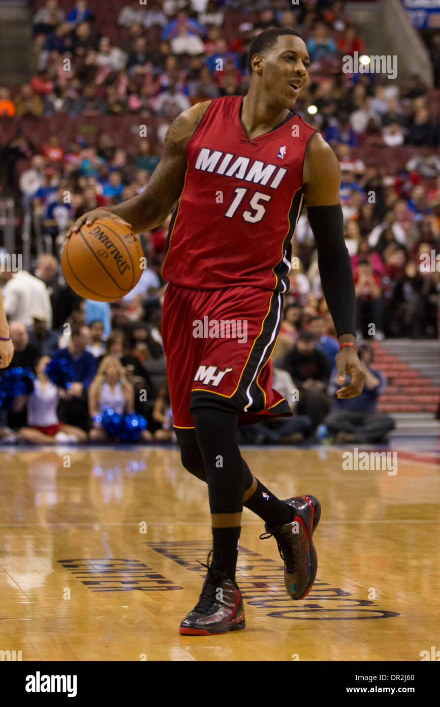 17 janvier 2014 : Miami Heat shooting guard Dwyane Wade (3) en action au  cours de la NBA match entre le Heat de Miami et les Philadelphia 76ers au  Wells Fargo Center