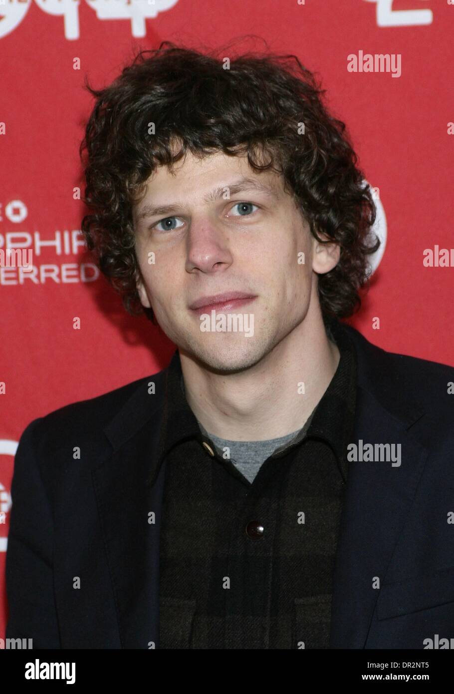 Park City, Utah, USA. 17 Jan, 2014. Jesse Eisenberg au niveau des arrivées pour LE DOUBLE Première à Sundance Film Festival 2014, le MARC, Park City, UT 17 Janvier, 2014. Credit : James Atoa/Everett Collection/Alamy Live News Banque D'Images
